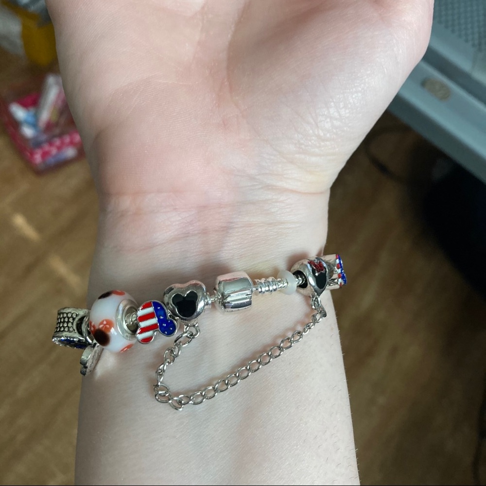 Mickey Mouse Patriotic Charm Bracelet - Picture 8 of 10
